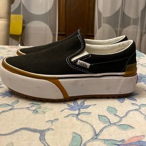 Vans Platform Shoes Women’s size 6.5 Men’s size 5.0
